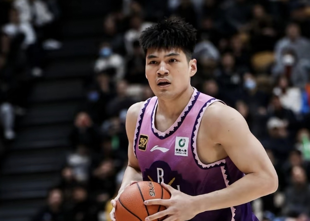 亚美体育官网入口-石家庄男篮分享王子麒日常实力破质疑，绝杀定乾坤！